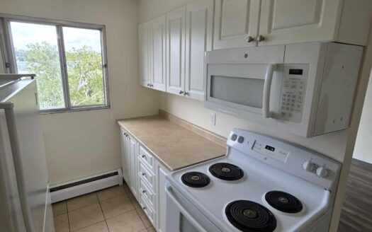 223 Windmill Road Dartmouth Waterfront | Upgraded Waterfront 1-Bedroom | Unit 608 $1,550/Month – Available November 1st, 2026
