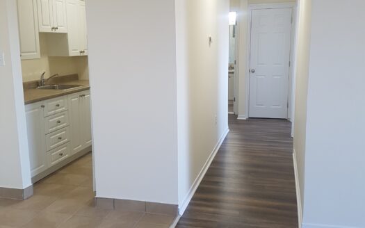7 Mandaville Court | Beautiful & Spacious 2-Bedroom Apartment | Unit 12 $1,795/Month – Available November 3rd, 2026