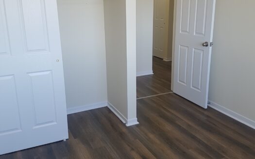 7 Mandaville Court | Beautiful & Spacious 2-Bedroom Apartment | Unit 12 $1,795/Month – Available November 3rd, 2026