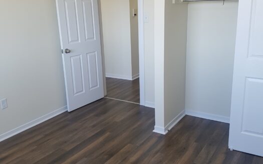 7 Mandaville Court | Beautiful & Spacious 2-Bedroom Apartment | Unit 12 $1,795/Month – Available November 3rd, 2026
