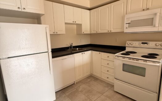 28 Frederick Ave | Central Fairview | Bright 1-Bedroom in Central Fairview | Unit 305 $1,595/Month – Available November 1st, 2026