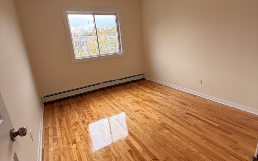 28 Frederick Ave | Central Fairview | Bright 1-Bedroom in Central Fairview | Unit 305 $1,595/Month – Available November 1st, 2026