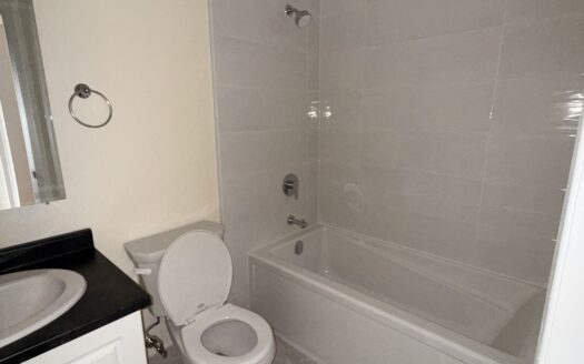 28 Frederick Ave | Central Fairview | Bright 1-Bedroom in Central Fairview | Unit 305 $1,595/Month – Available November 1st, 2026