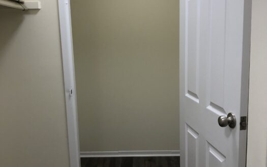 249 Windmill Road | Waterfront Bachelor | Unit 419 $1,495/Month β Available December 3rd, 2026