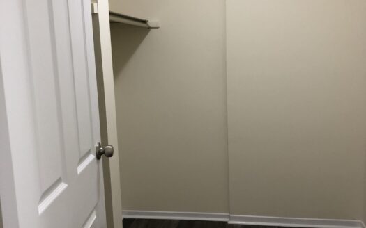 249 Windmill Road | Waterfront Bachelor | Unit 419 $1,495/Month β Available December 3rd, 2026