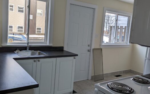Renovated 3-Level 2-Bedroom Townhouse | 31 Gaston Road $1,695/Month – Available December 1st, 2026