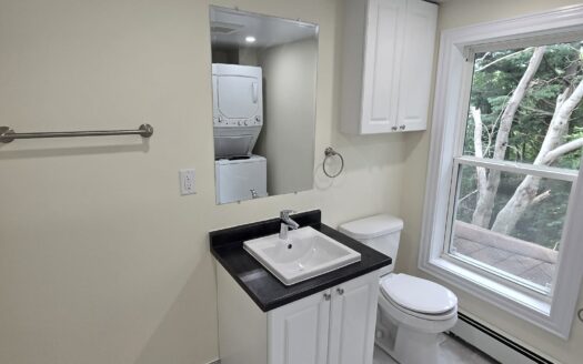 Bright 1-Bedroom Main Level Flat | 11 Shore Avenue (Unit B) $1,795/Month – Available NOW or October 1st, 2026