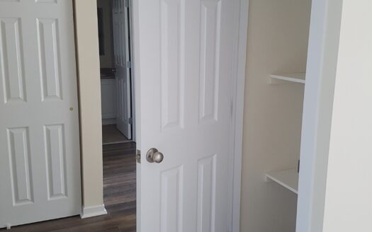Renovated 1-Bedroom Apartment with Balcony | Unit 19 $1,595/Month – Available December 15th, 2026