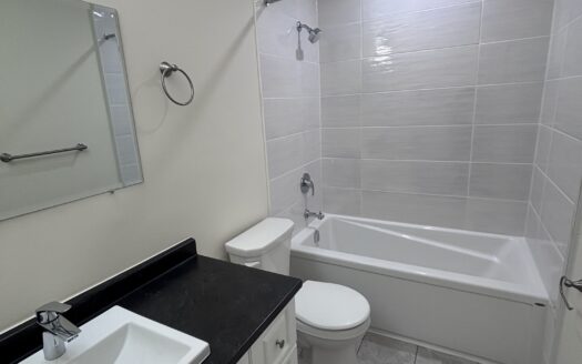 249 Windmill Road | Waterfront 2-Bedroom | Harbourshore Apartments (Unit 448) $1,795/Month – Available December 15th, 2026