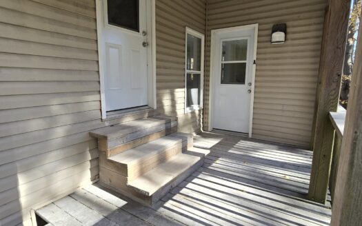 Bright 2-Bedroom Flat | 11 Shore Avenue (Unit A) $1,995/Month – Available NOW or December 1st, 2026
